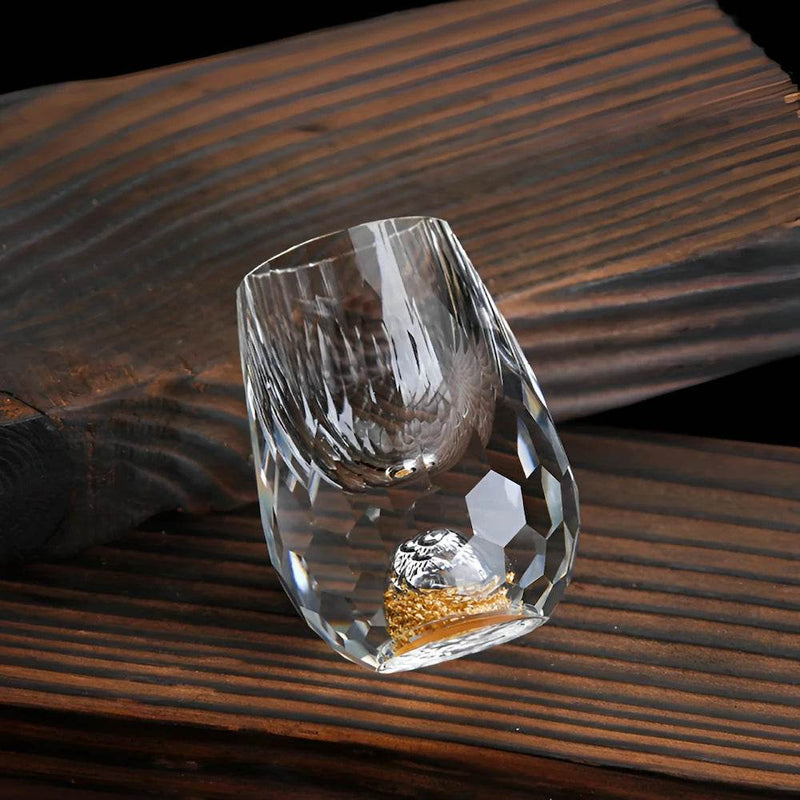 Copo Diamante Luxo com Fundo Duplo e Lascas Douradas para Baijiu, Licor, Cachaça, Tequila e Shots | Haustter
